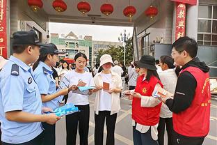 记者：尤文仍未与阿莱格里商谈续约，并继续与莫塔接触